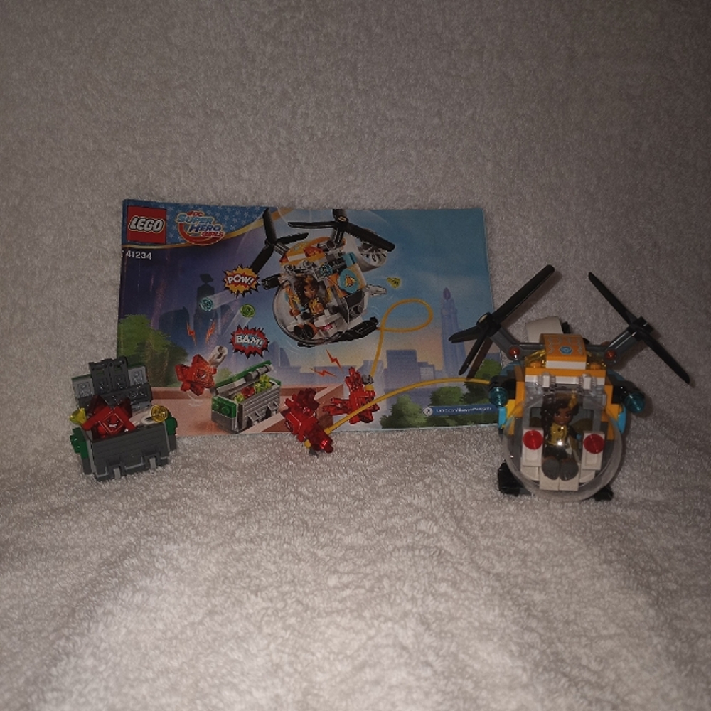 Lego Friends DC Super Hero Girls